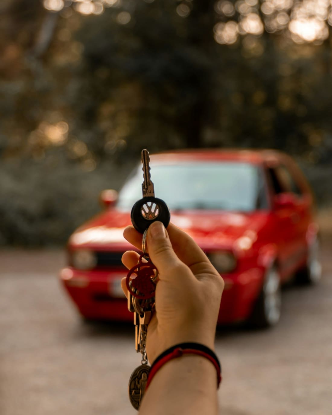 Remise des clés d'une voiture d'occasion entre particuliers